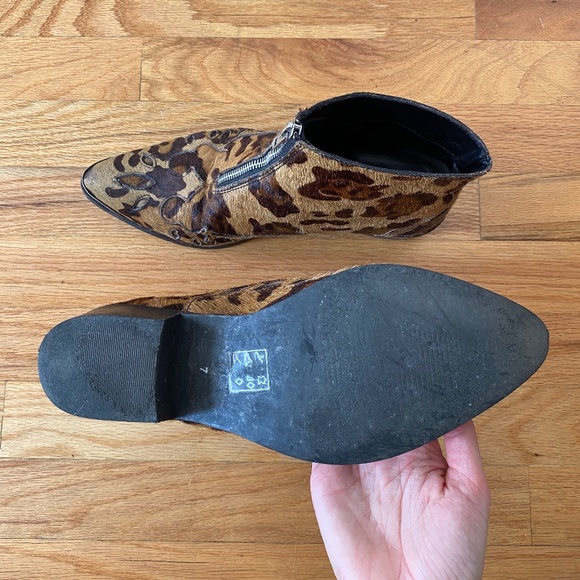 Front Zip Cheetah Boots - Picture 3 of 4